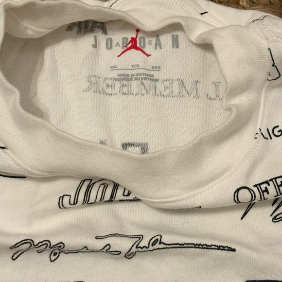 Jordan - Picture 3 of 3